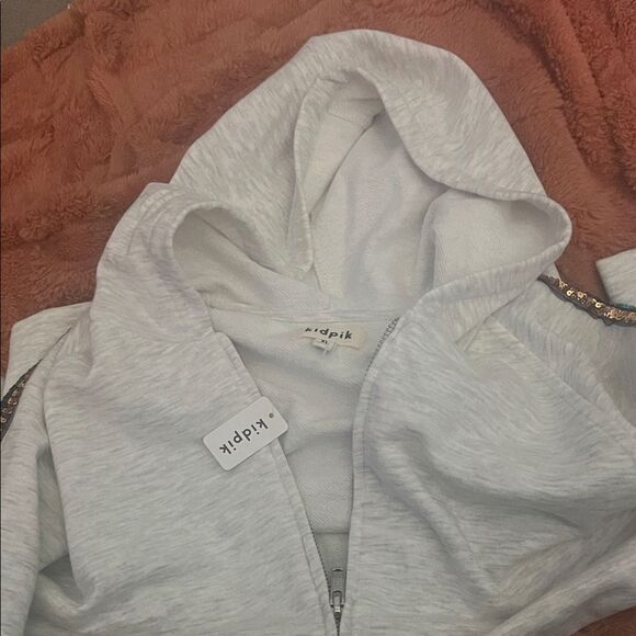 kidpik Light Gray Zip-Up Jacket with Sequin Detail - Picture 5 of 5
